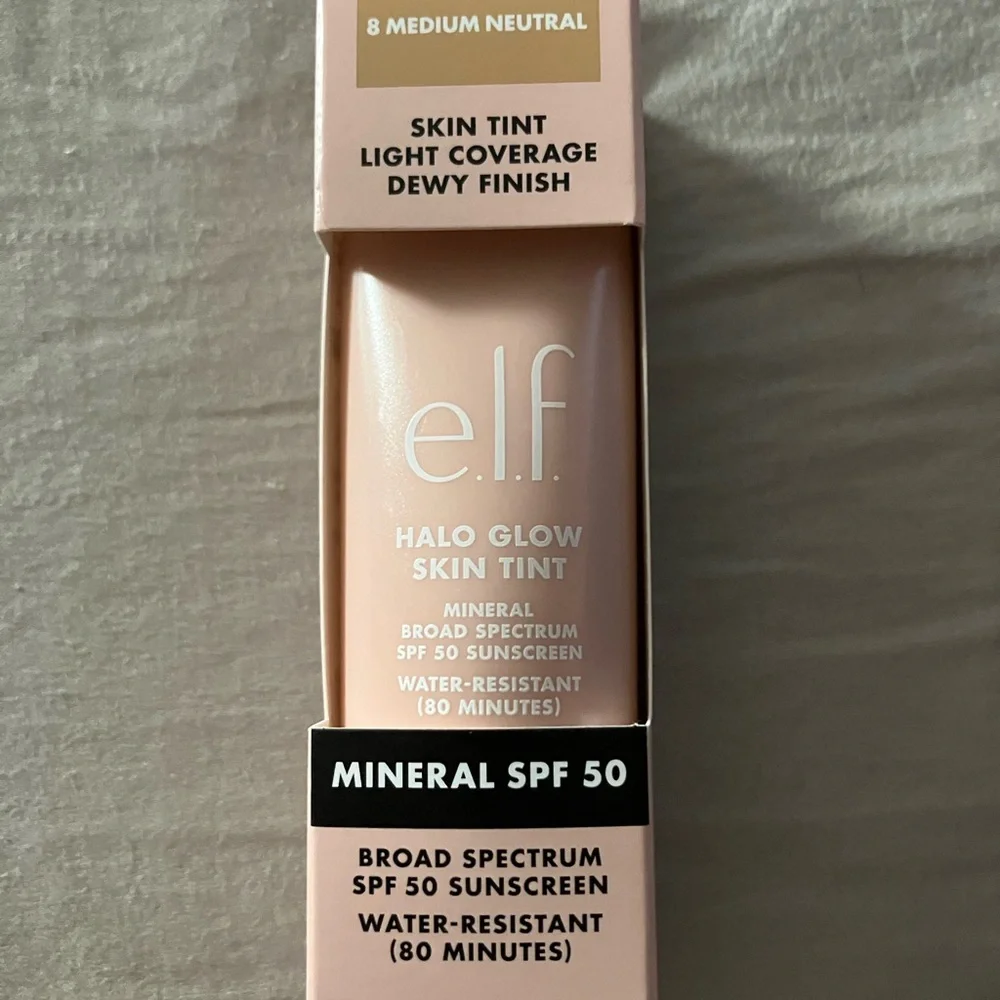 ELF Halo Glow Skin Tint - Medium Neutral - Picture 1 of 5